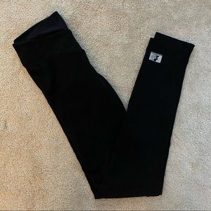 V cut Solid Black Celestial Bodiez Booty Scrunch. OG